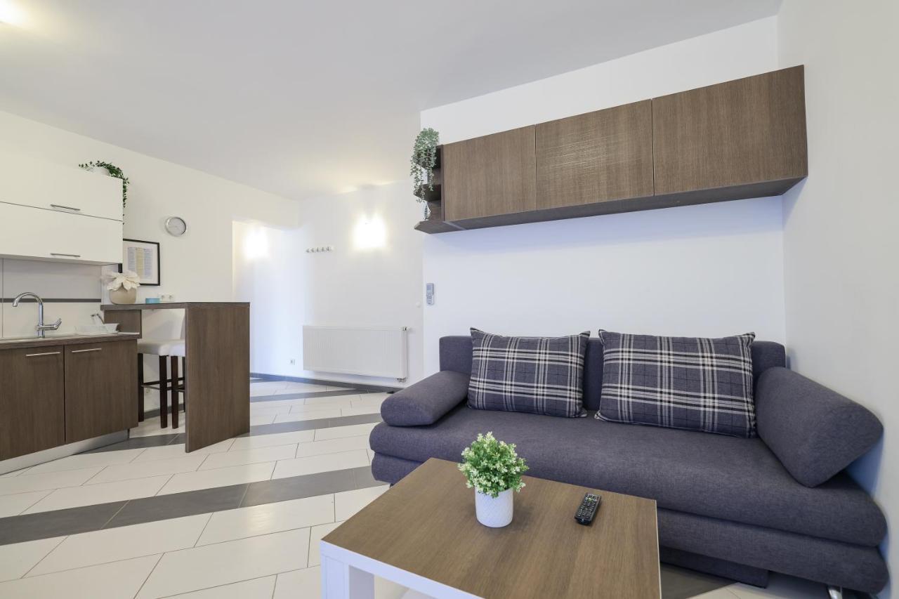Apartments Nicola With Private Pool Bibinje Exteriér fotografie