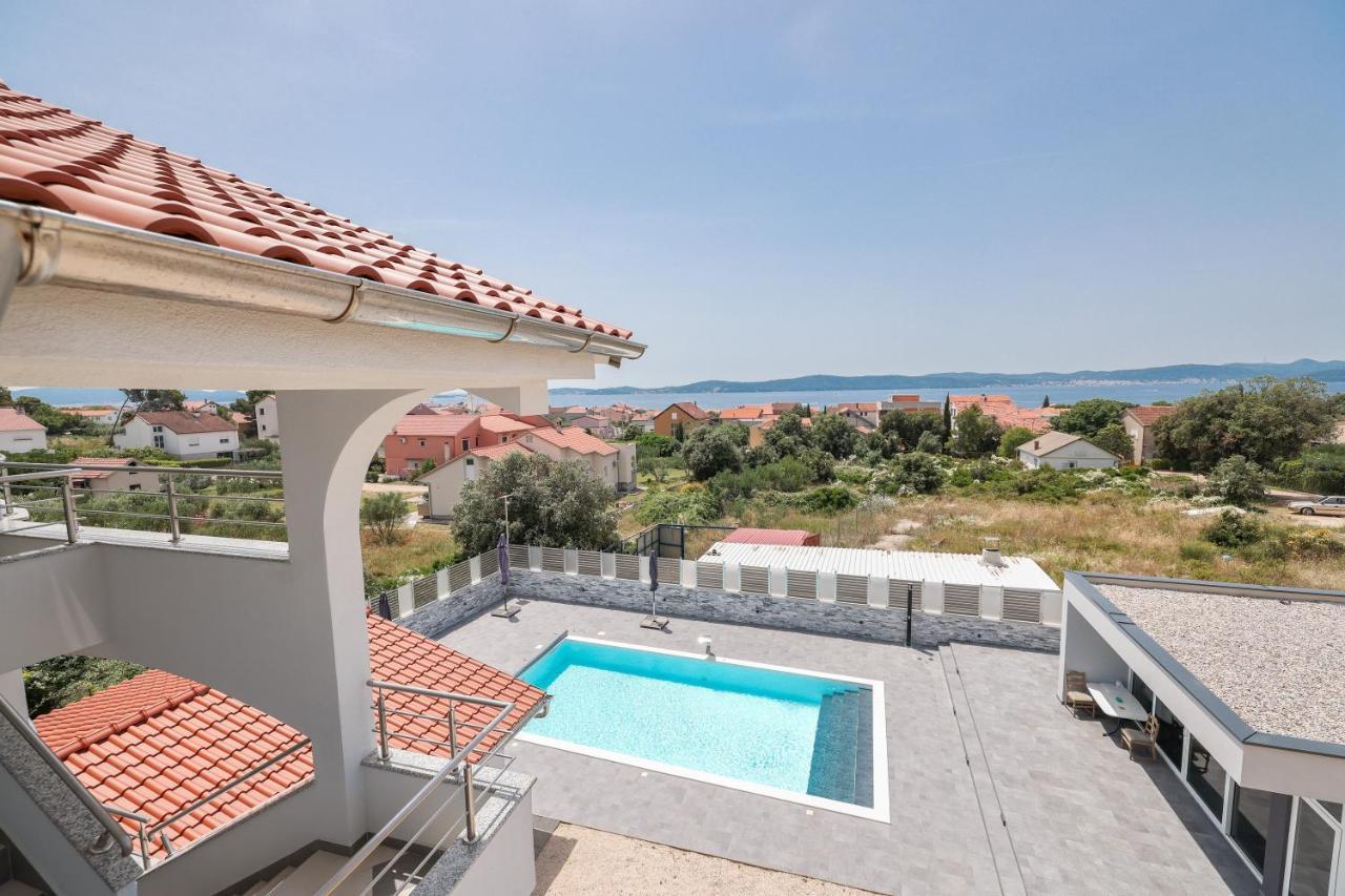 Apartments Nicola With Private Pool Bibinje Exteriér fotografie